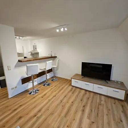 Ferienwohnung 2 Raum Maisonetten Im Zittauer Stadtzentrum Innenstadt Innenring Top Lage Markt Und Rathaus Naehe * Schwerin (Mecklenburg-Vorpommern)