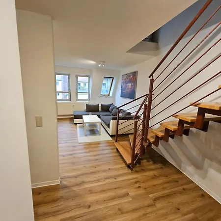 Ferienwohnung 2 Raum Maisonetten Im Zittauer Stadtzentrum Innenstadt Innenring Top Lage Markt Und Rathaus Naehe Apartment